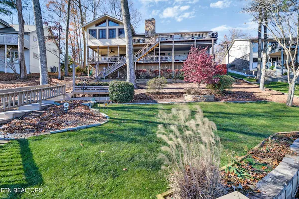 Property Slideshow image 2 of 39 | 110 delbridge ln, Crossville, TN, 38558