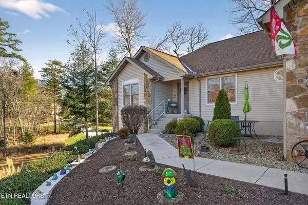 Property Slideshow image 2 of 54 | 109 leyden dr, Crossville, TN, 38558