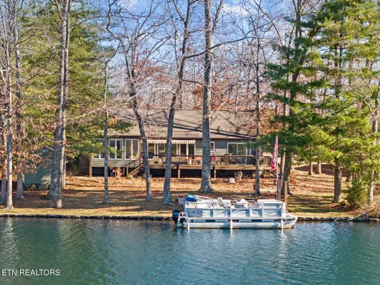 Property Slideshow image 3 of 57 | 244 lakeside dr, Crossville, TN, 38558