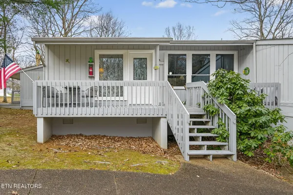 Property Slideshow image 2 of 36 | 15 eagle ct, Crossville, TN, 38558