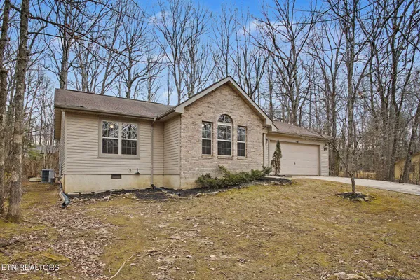 Property Slideshow image 2 of 30 | 119 anglewood dr, Crossville, TN, 38558