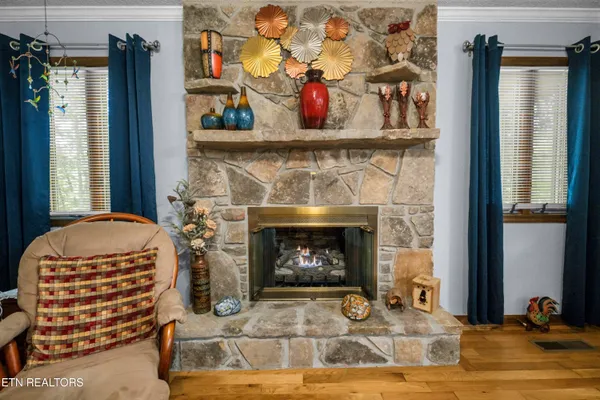 Property Slideshow image 2 of 46 | 122 glenwood dr, Crossville, TN, 38558