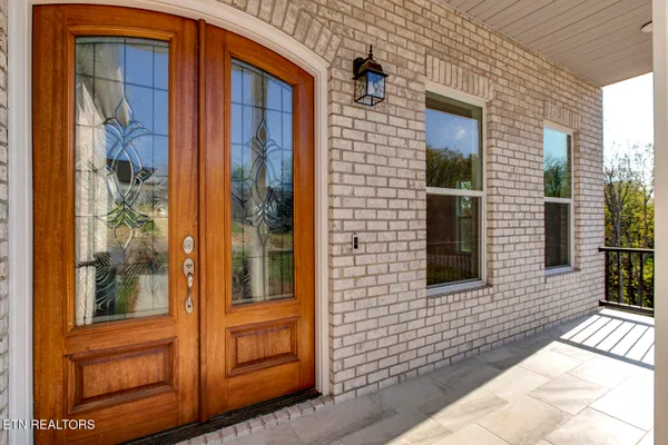 Property Slideshow image 3 of 56 | 168 amohi way, Loudon, TN, 37774