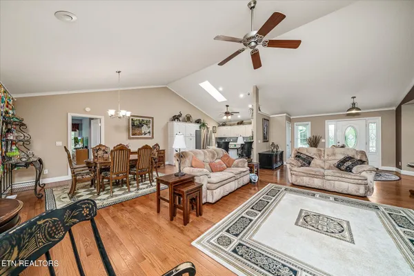 Property Slideshow image 3 of 46 | 114 bent oak ter, Crossville, TN, 38558