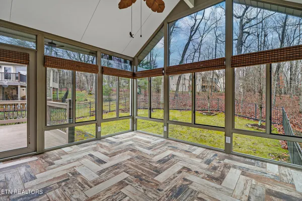 Property Slideshow image 3 of 43 | 145 trentwood dr, Crossville, TN, 38558