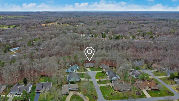 Property Slideshow image 2 of 41 | 46 heather glen cir, Crossville, TN, 38558