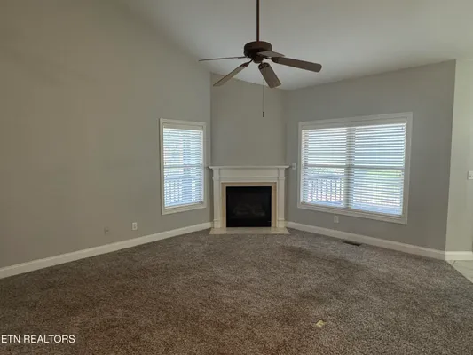 Property Slideshow image 3 of 15 | 319 okema way, Loudon, TN, 37774