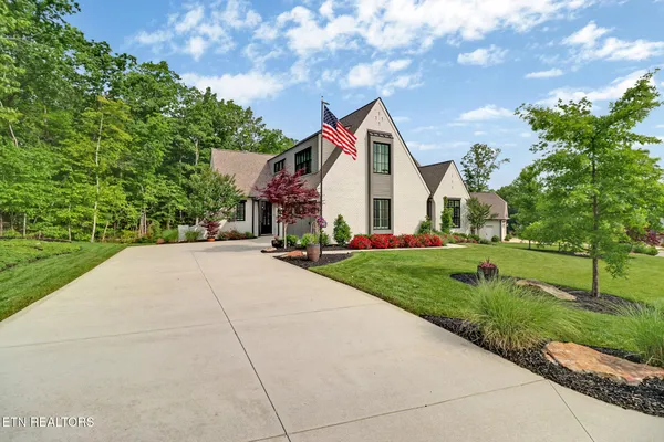 Property Slideshow image 3 of 60 | 109 chestnut ridge ct, Crossville, TN, 38558