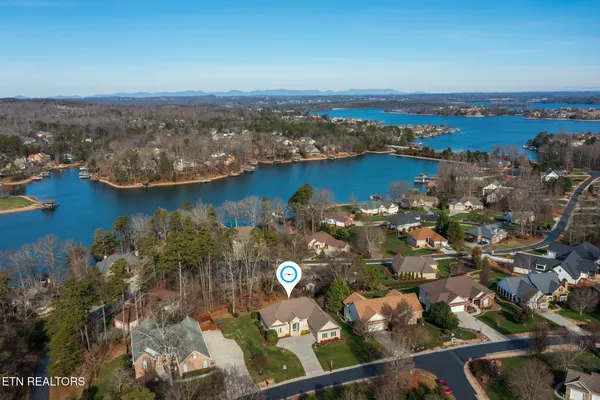 Property Slideshow image 2 of 49 | 126 tommotley dr, Loudon, TN, 37774