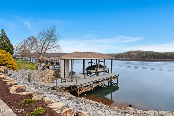 Property Slideshow image 3 of 60 | 130 towhee dr, Vonore, TN, 37885