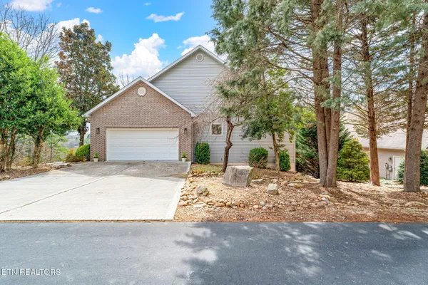 Property Slideshow image 3 of 55 | 213 coyatee dr, Loudon, TN, 37774