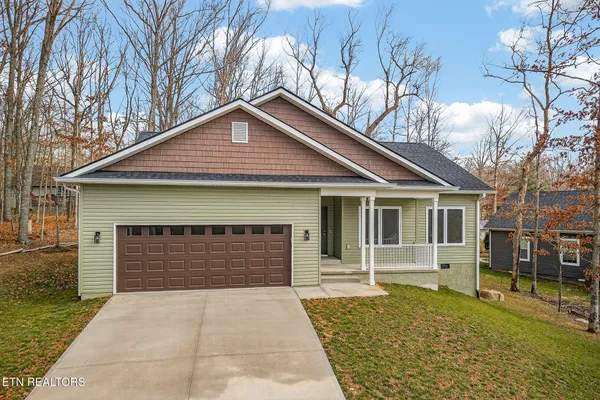 Property Slideshow image 2 of 55 | 123 lakewood dr, Crossville, TN, 38558