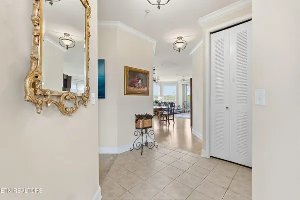 Property Slideshow image 2 of 37 | 555 rarity bay pkwy 101, Vonore, TN, 37885