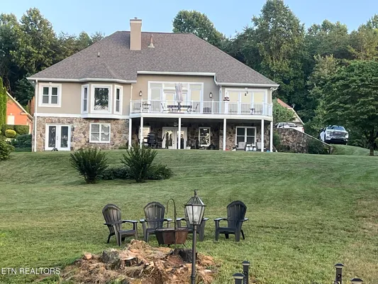 Property Slideshow image 3 of 46 | 724 wood duck dr, Vonore, TN, 37885