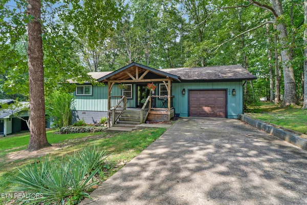 Property Slideshow image 2 of 38 | 106 jasper dr, Crossville, TN, 38558