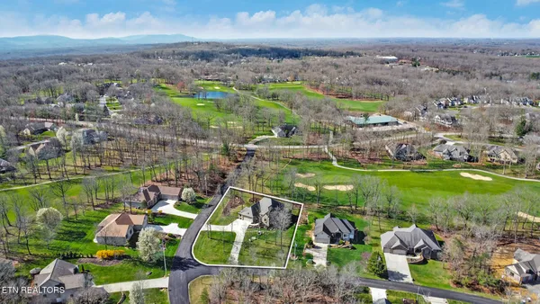 Property Slideshow image 3 of 45 | 103 bent oak ter, Crossville, TN, 38558