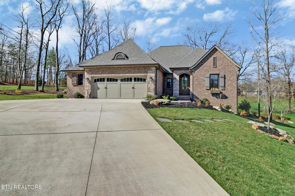 Property Slideshow image 2 of 45 | 103 bent oak ter, Crossville, TN, 38558