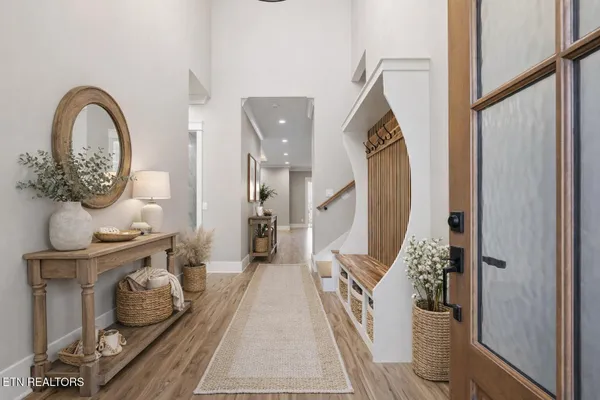 Property Slideshow image 3 of 51 | 118 gadusi cir, Loudon, TN, 37774