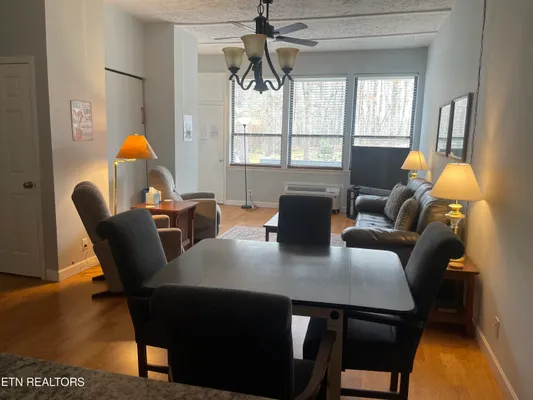 Property Slideshow image 3 of 8 | 13 eagle ct, Crossville, TN, 38558