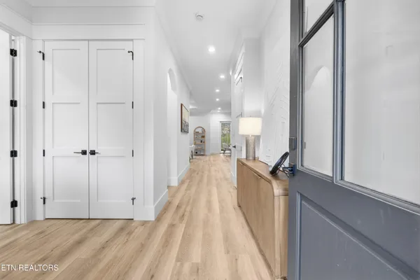 Property Slideshow image 3 of 50 | 212 cheeyo tr tr, Loudon, TN, 37774