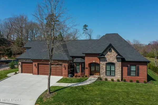 Property Slideshow image 3 of 44 | 99 walosi way, Loudon, TN, 37774