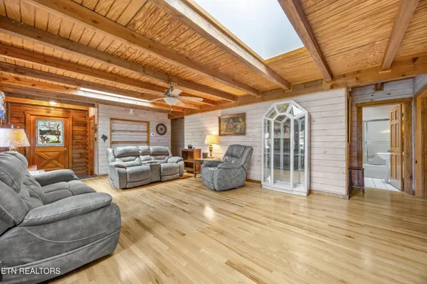 Property Slideshow image 3 of 61 | 16 bingham way, Crossville, TN, 38558