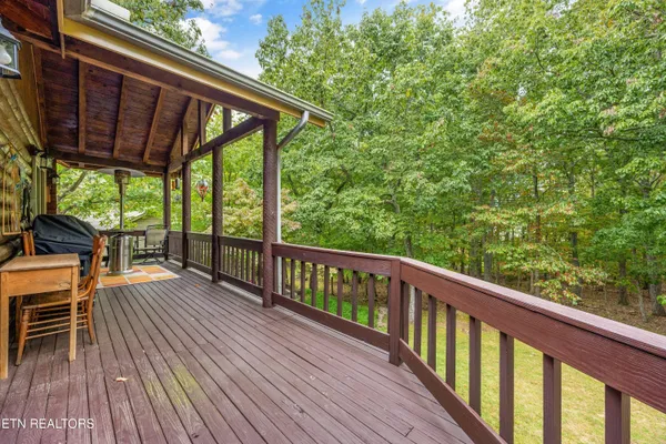 Property Slideshow image 3 of 60 | 16 bingham way, Crossville, TN, 38558