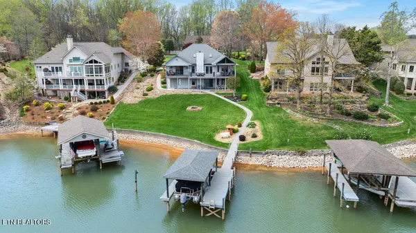 Property Slideshow image 3 of 63 | 112 oostagala dr, Loudon, TN, 37774