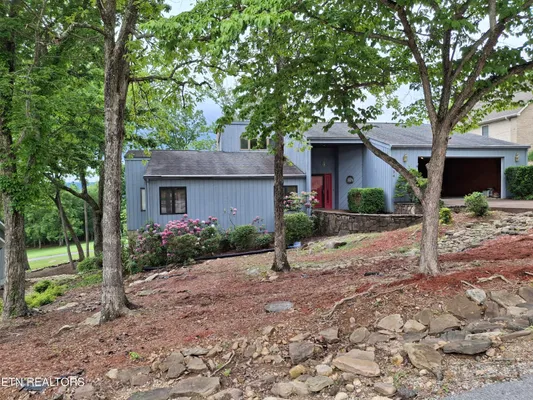 Property Slideshow image 3 of 36 | 124 sugarbush cir, Crossville, TN, 38558