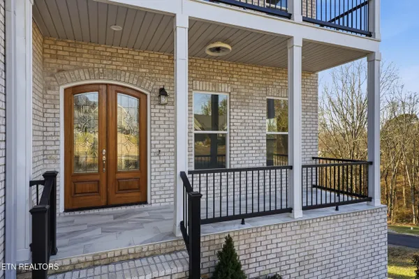 Property Slideshow image 2 of 58 | 168 amohi way, Loudon, TN, 37774