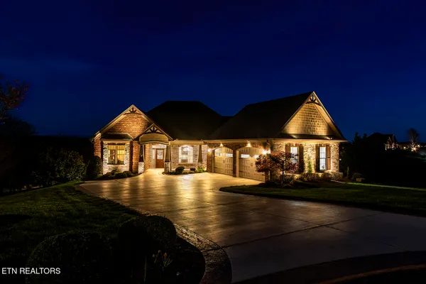 Property Slideshow image 2 of 62 | 154 song sparrow dr, Vonore, TN, 37885