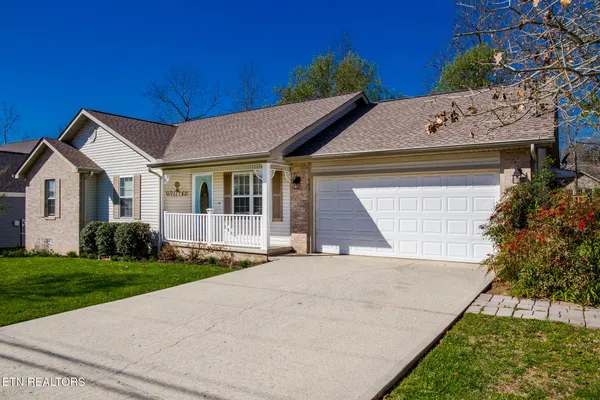 Property Slideshow image 3 of 53 | 545 snead dr, Crossville, TN, 38558