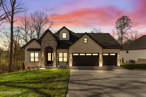Property Slideshow image 2 of 55 | 108 doya ln, Loudon, TN, 37774