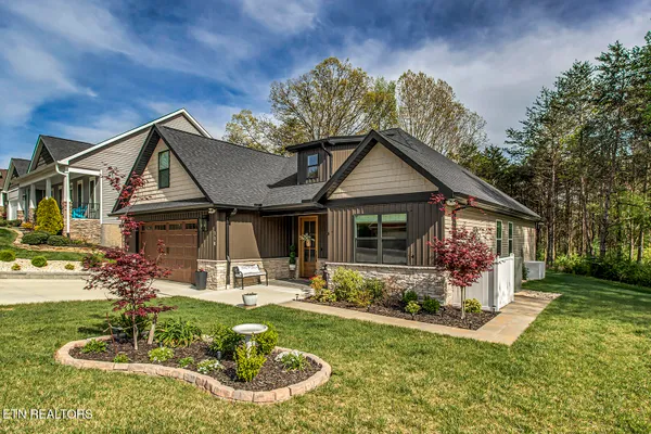 Property Slideshow image 3 of 54 | 110 gado way, Loudon, TN, 37774