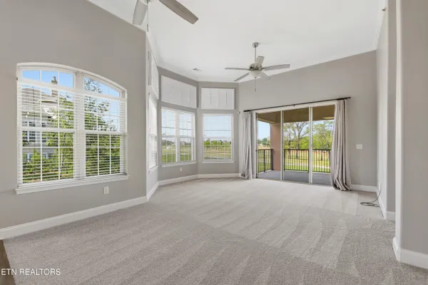 Property Slideshow image 3 of 36 | 565 rarity bay pkwy 201, Vonore, TN, 37885