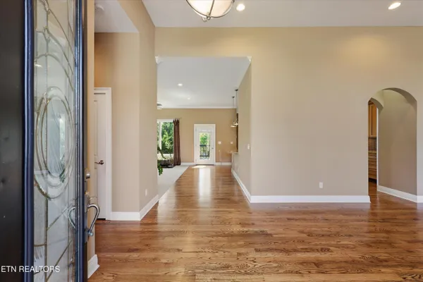 Property Slideshow image 3 of 55 | 314 mingo way, Loudon, TN, 37774