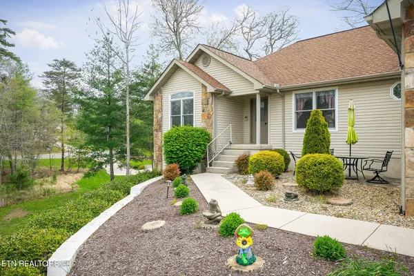Property Slideshow image 2 of 55 | 109 leyden dr, Crossville, TN, 38558