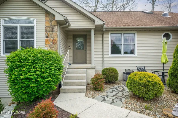 Property Slideshow image 3 of 55 | 109 leyden dr, Crossville, TN, 38558