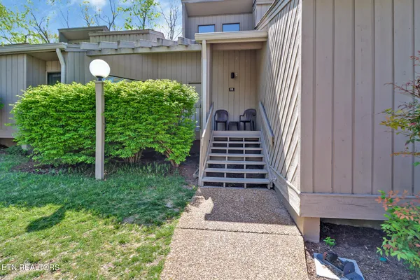 Property Slideshow image 2 of 50 | 115 eagle ct, Crossville, TN, 38558