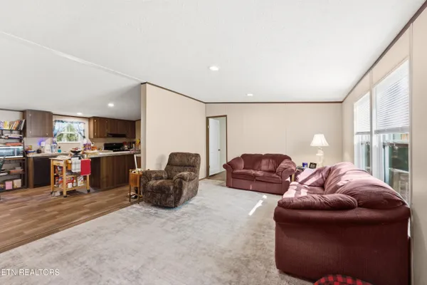 Property Slideshow image 3 of 19 | 339 rugby rd, Crossville, TN, 38558