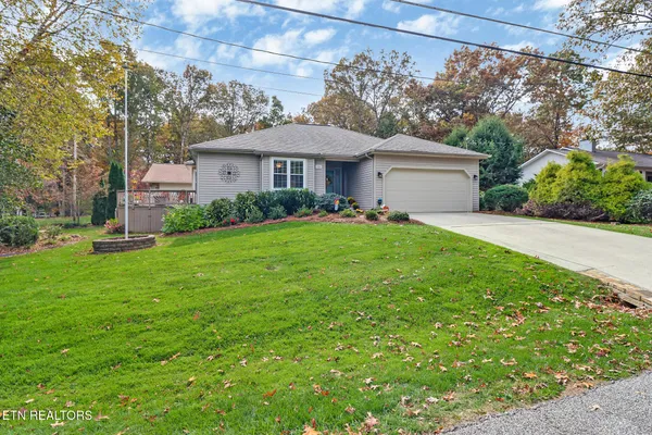 Property Slideshow image 3 of 37 | 150 dovenshire dr, Crossville, TN, 38558