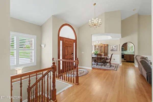 Property Slideshow image 3 of 58 | 207 tuhdegwa ln, Loudon, TN, 37774