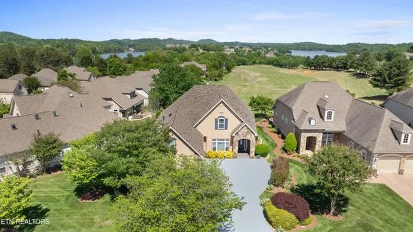 Property Slideshow image 2 of 51 | 224 kingbird dr, Vonore, TN, 37885