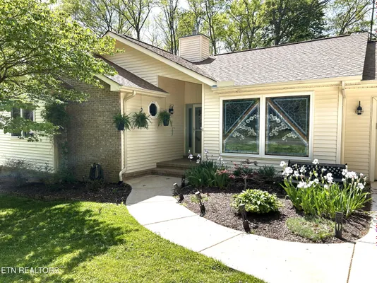 Property Slideshow image 3 of 45 | 110 friar ln, Crossville, TN, 38558