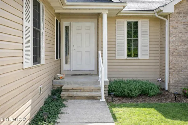 Property Slideshow image 2 of 30 | 223 forest hill dr, Crossville, TN, 38558
