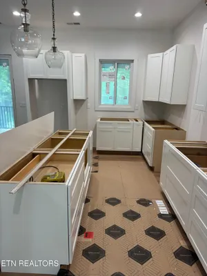 Property Slideshow image 3 of 12 | 151 hawes cir, Crossville, TN, 38558