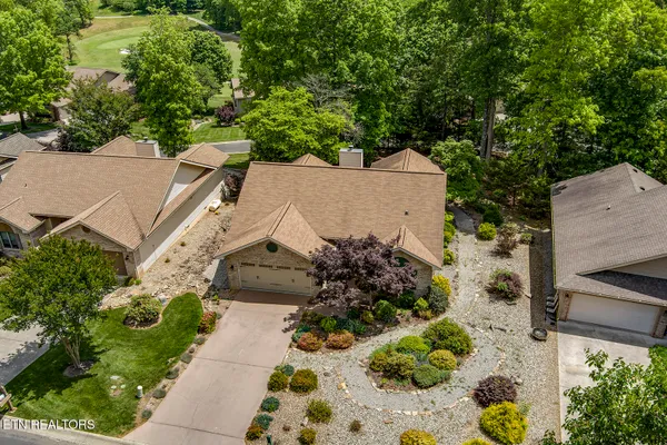 Property Slideshow image 2 of 52 | 116 agoli way, Loudon, TN, 37774