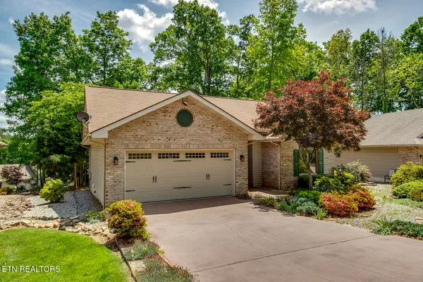 Property Slideshow image 3 of 52 | 116 agoli way, Loudon, TN, 37774