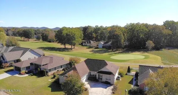 Property Slideshow image 3 of 26 | 103 oohleeno way, Loudon, TN, 37774