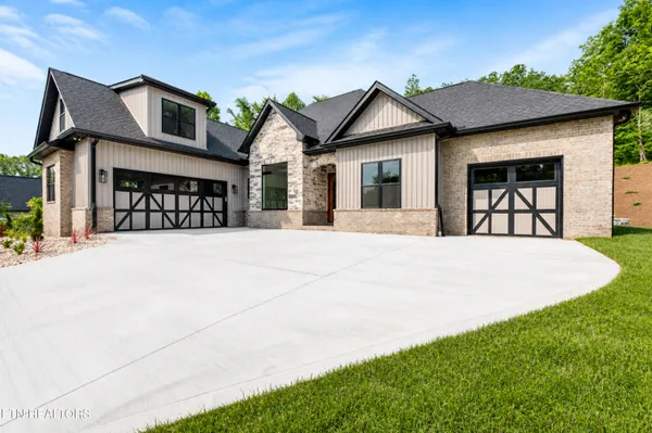Property Slideshow image 3 of 41 | 144 cheeyo way, Loudon, TN, 37774
